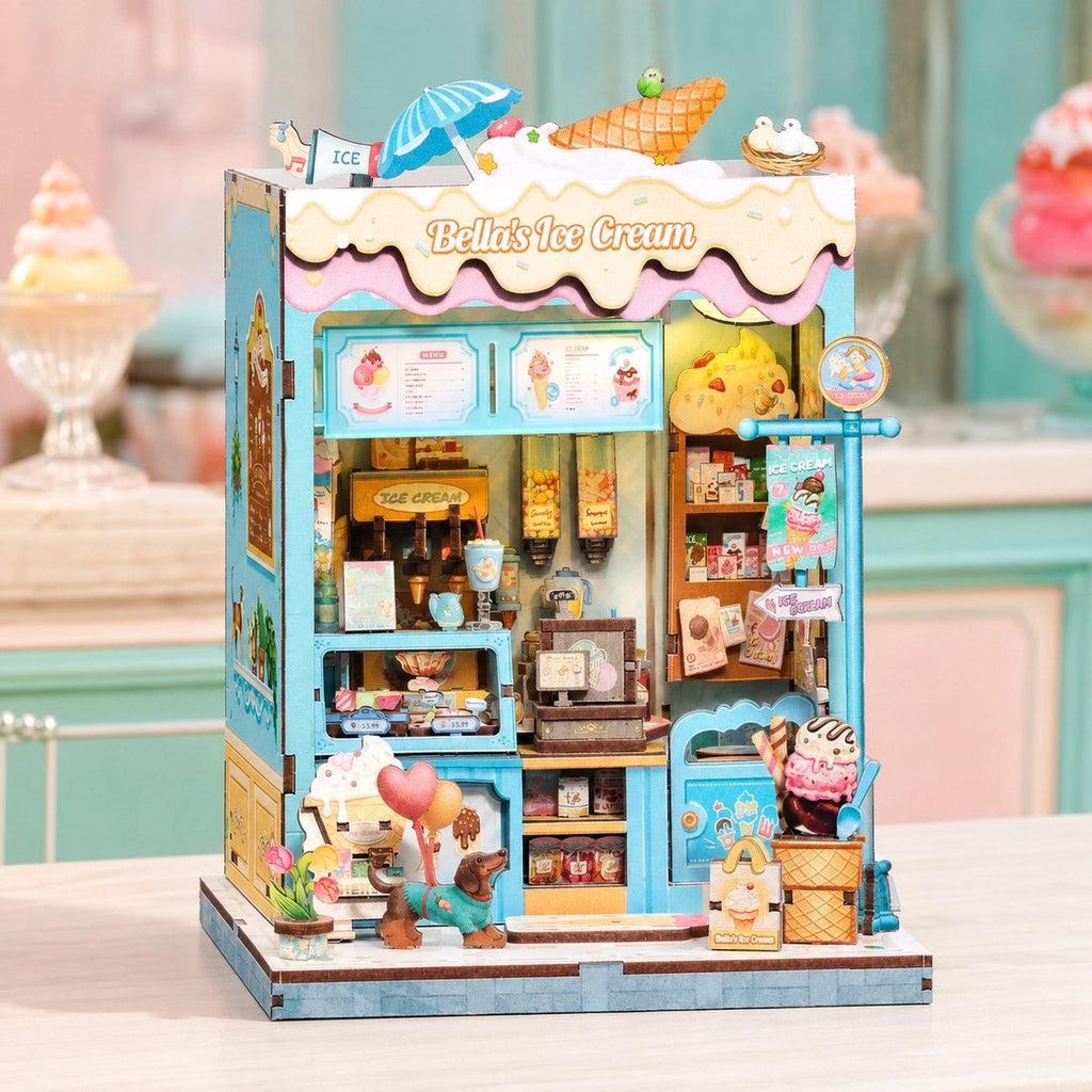 Book nook glacier pastel posé sur une table claire