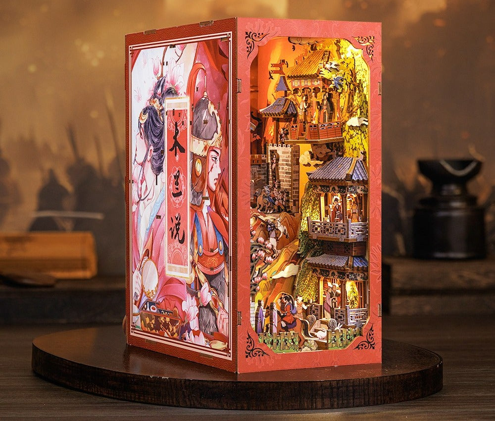 Panneau latéral illustré d'une héroïne du book nook légende de la guerrière chinoise